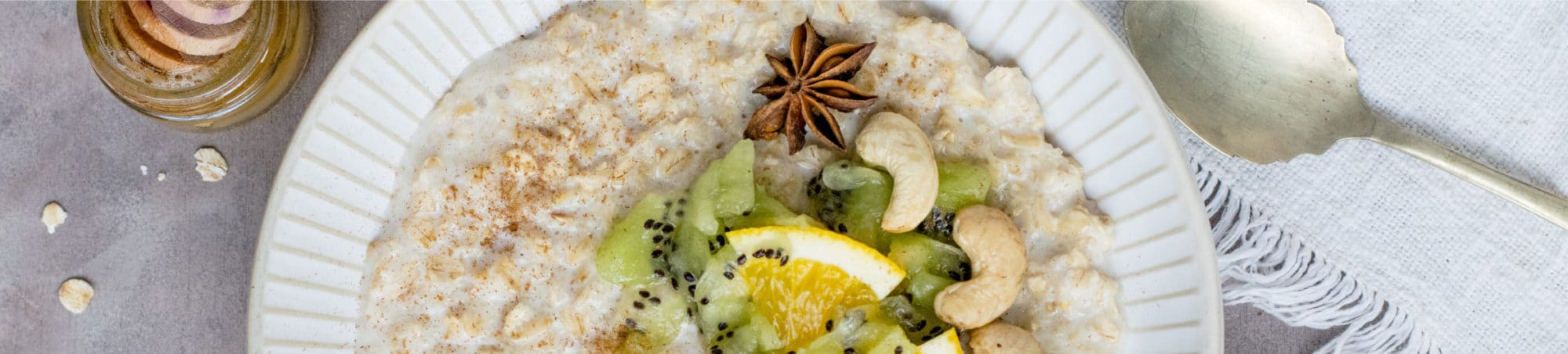 receta-porridge-avena-y-fruta